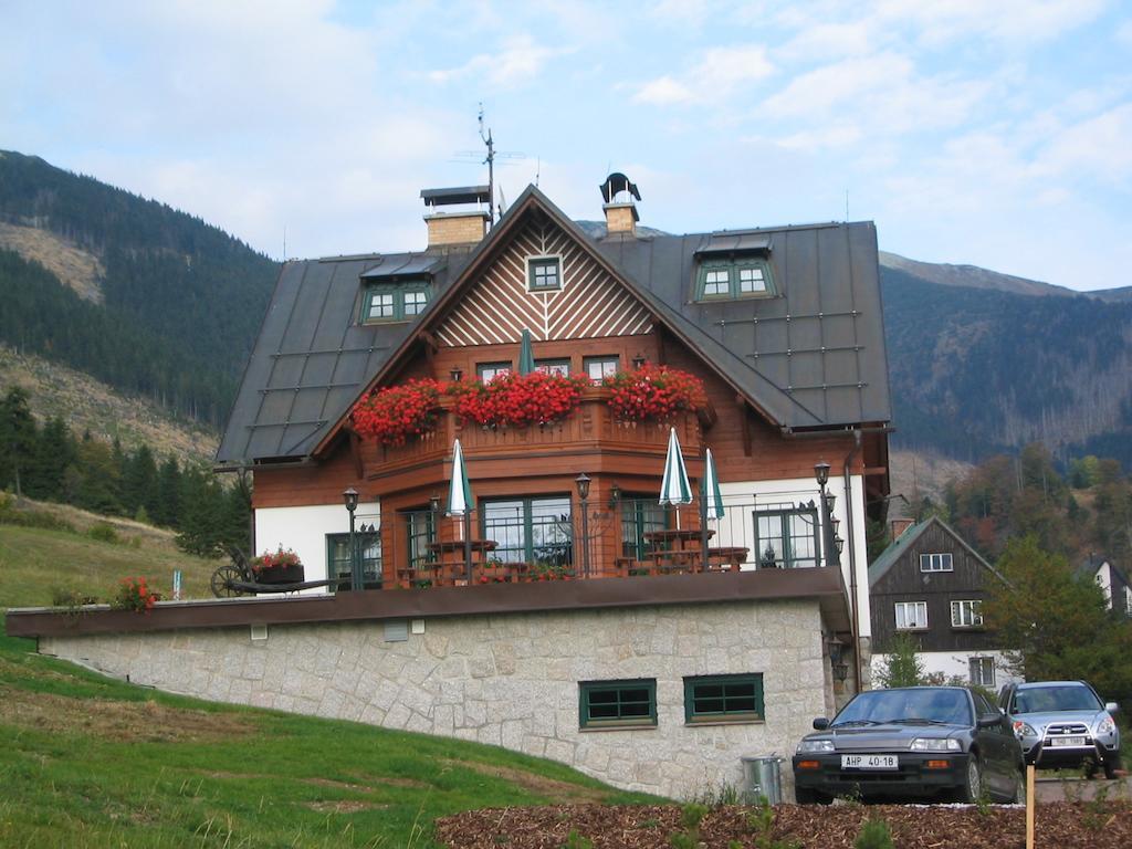 Pension Pohoda Spindleruv Mlyn Exterior photo