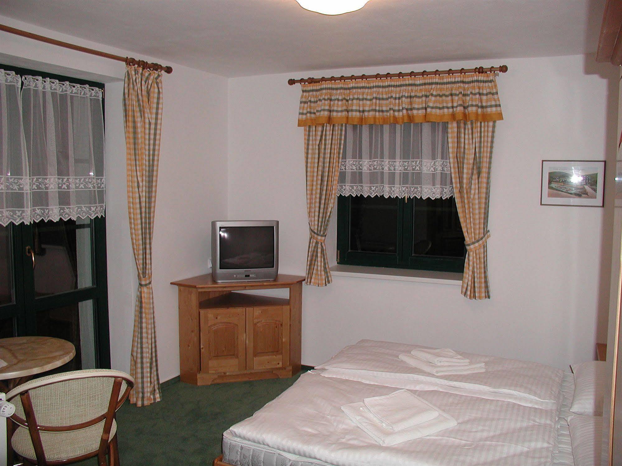 Pension Pohoda Spindleruv Mlyn Exterior photo